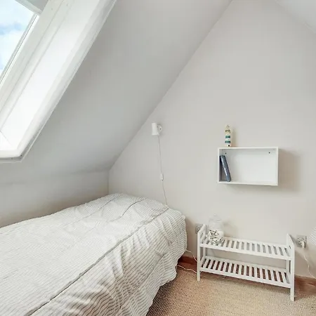2 Bedroom Lovely In Casa de Férias